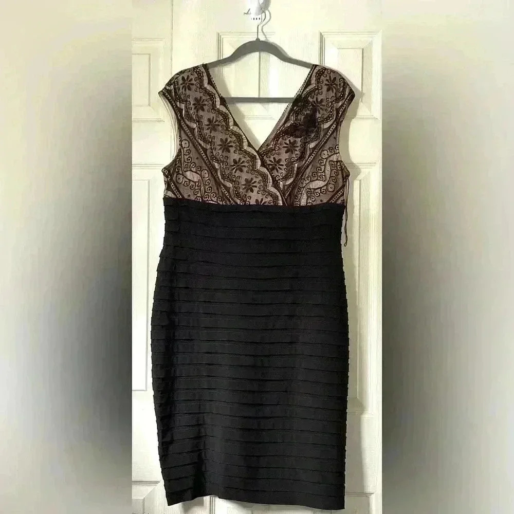 dress Barn Collection Black Back Zip Layered Lace V-Neck Sleeveless Midi Dress16 - Picture 12 of 14
